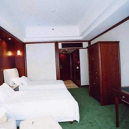 Pacific Luck Hotel Shanghai Eksteriør bilde